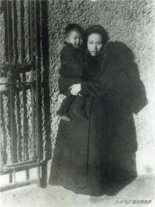 洪湖赤卫队贺英个人资料，1933年贺龙姐姐遇害