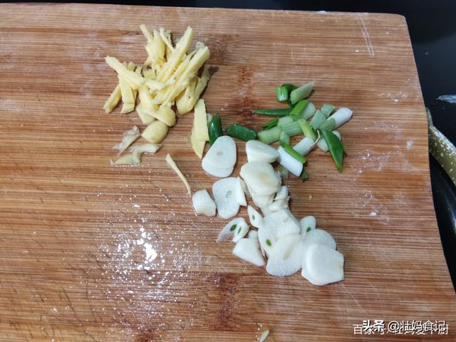 清炒芥兰的做法，芥兰正确炒法