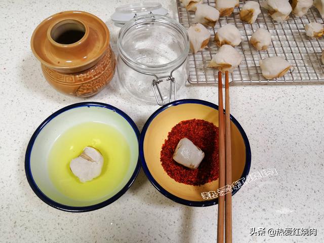 豆腐怎么做成绍兴腐乳，普通的一块豆腐