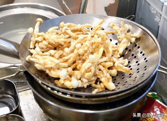 白玉菇的家常做法，家常小炒白玉菇简单好吃又营养