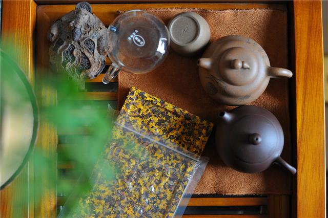 藏一片纯净多一份健康，真正的昆仑雪菊啥子样