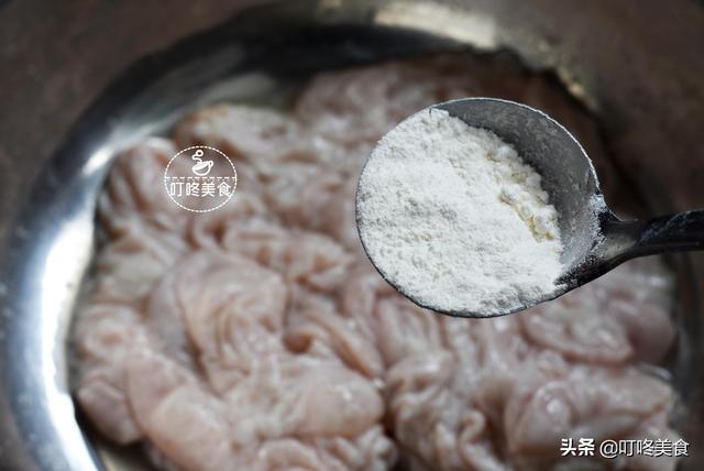 如何清洗猪大肠，清洗猪大肠只需一招干净无异味（猪大肠好不好吃）