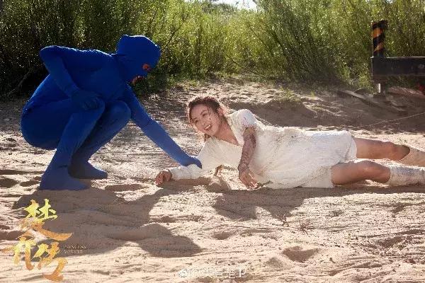 安妮海瑟薇老公，安妮海瑟薇为什么嫁给她的老公