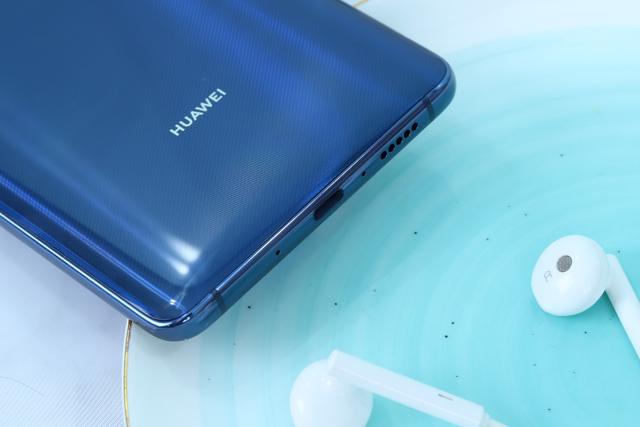 华为mate20x，华为mate20及mate20 x测评（mate20x个人使用一个星期的真实感受）