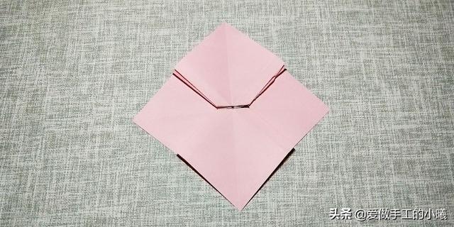 正方形礼盒蝴蝶结打法 礼盒上怎么打蝴蝶结