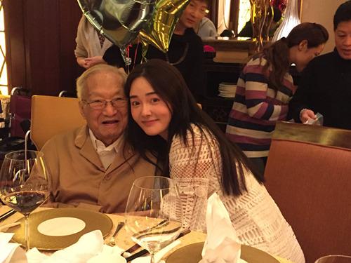 盛朗熙 小龙女，张天爱因为哪部网剧爆红