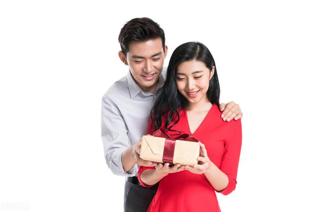 小女孩子喜欢什么礼物,10岁的女孩过生日送什么礼物合适