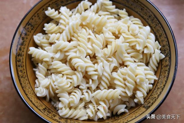 牛油果怎么吃才好吃，怎么吃牛油果才可以更好吃