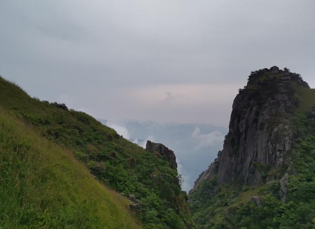 武功山旅游攻略，武功山旅游攻略一日游（江西武功山\u0026仙凤三宝亲子游记）