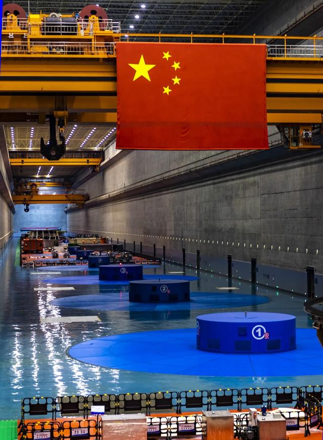 三峡发电量是多少，发电量不是全球第一（三峡大坝发电量占全国发电量多少）