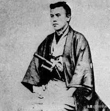 动漫让人细思极恐的结局，女生在别墅与男友约会