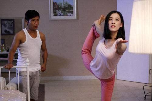 黄圣依拍过的电影，黄圣依有拍哪些电视剧（黄圣依：婚变风波后首露面）