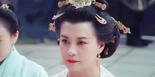 史兰芽围城唐晓芙剧照，94版《三国》中的10位美女