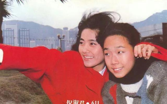 是男人就把他高大，林忆莲的情感经历（就这样被4个男人）