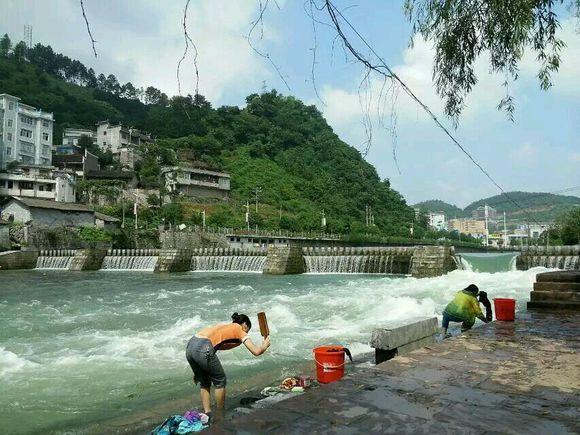 凤凰古城旅游攻略，凤凰古城旅游最新图文攻略