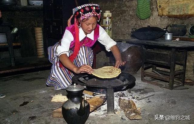 云南怒江的美食特色，云南怒江州名吃大全