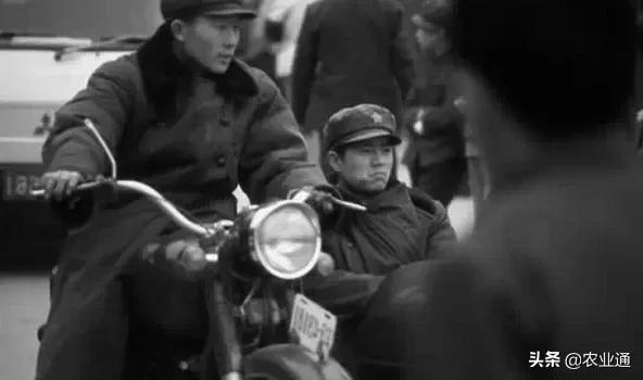 老歌经典大全80年代，盘点80年代经典老歌（80年代的那些老歌）