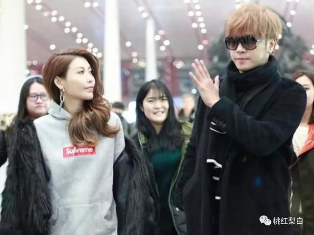 程晓玥的母女，富豪女的隐形闺蜜局