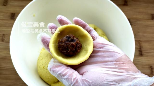 年糕是一种软糯香甜的美食，但这几个人群多吃一口都有麻烦