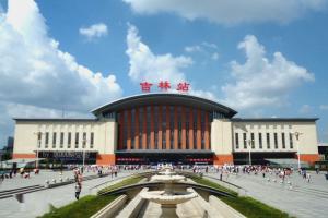 吉林市最中心高速，吉林市东北地区和吉林省重要的交通枢纽中心