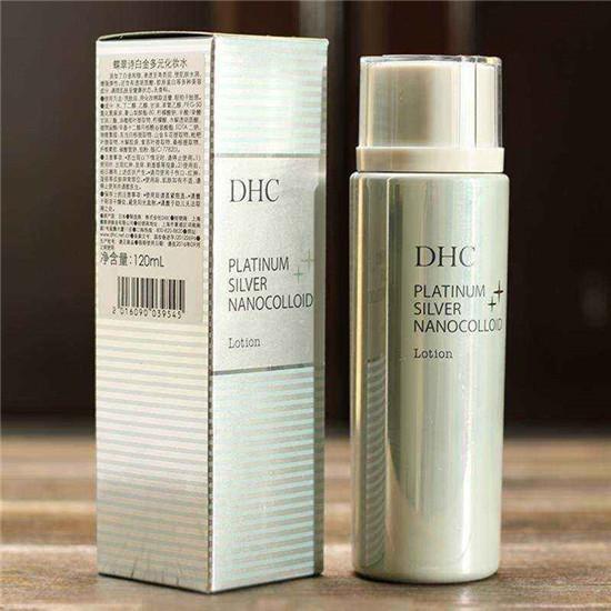 紧致皮肤的护肤品排行，紧致抗衰老护肤品排行榜前十名（四款大牌“抗老精华”对比）