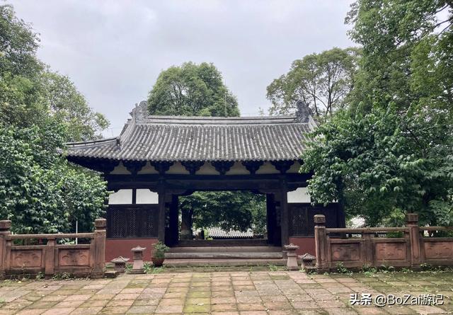 峨眉山乐山旅游，乐山攻略必去十大景点（ChatGPT五分钟整理一套乐山/峨眉山旅游攻略）