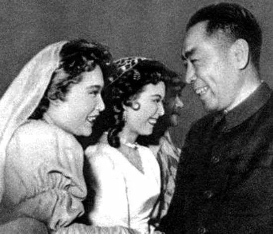 秦怡年轻照，东方的英格丽.褒曼