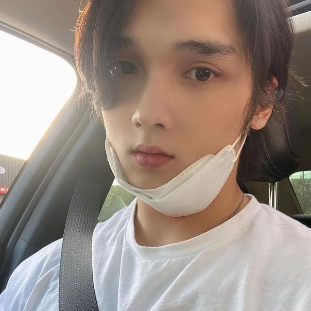 盘点动漫黑发帅哥，海贼王：成功变帅的4个男人