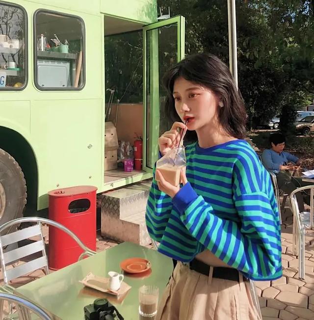 适合发量多头发蓬松女生的短发，适合头发多发质硬的6款短发