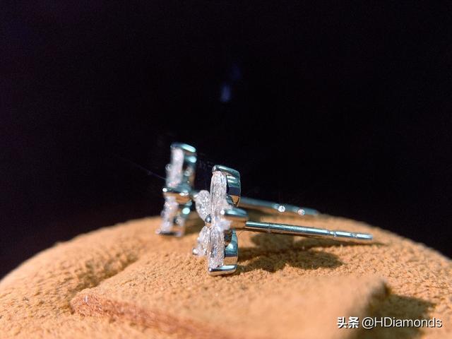 情人节礼物排行榜，情人节礼物排行榜实用大牌（情人节送什么礼物好）