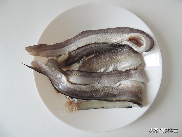 鳗鱼做法教程简单，鳗鱼这样做超下饭