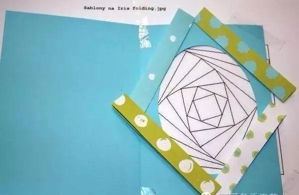 爱心卡片制作图片，漂亮简单的爱心立体贺卡（教你学习如何制作精美的爱心贺卡）
