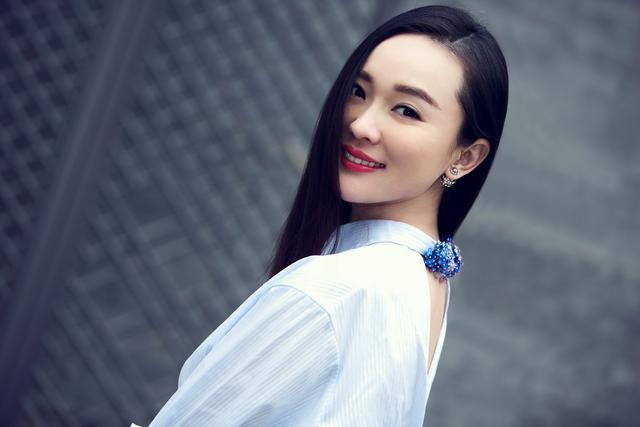 霍思燕和黄奕关系好不好，手撕黄奕傍上华谊老总