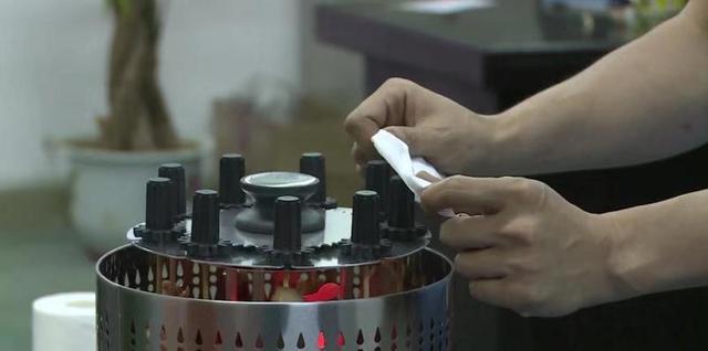 打败传统烧烤的，全自动烧烤机制作教程