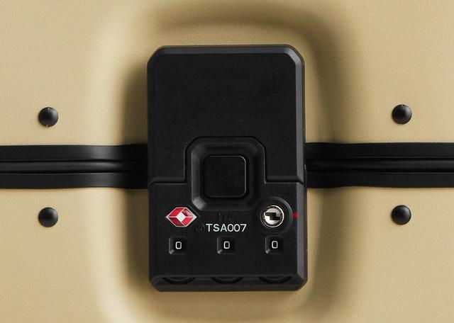 行李箱轮子怎么拆，rimowa 轮子拆卸