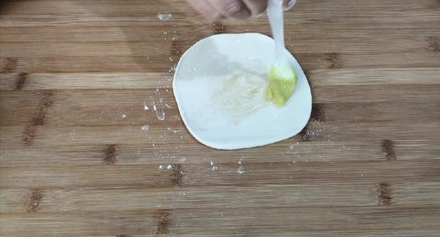 鸡蛋灌饼酱料配方，怎么熬鸡蛋灌饼酱料配方