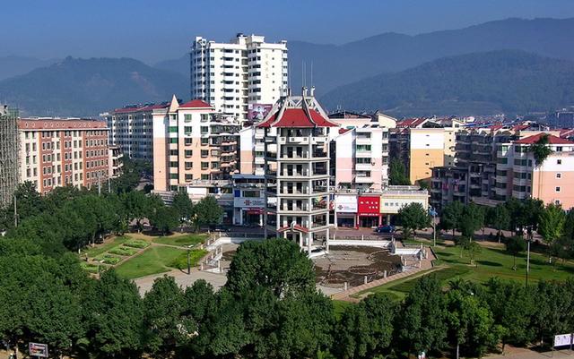 三明市区人口有多少万，福建三明一个县