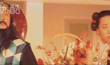 张国荣和梁家辉谁贵气，论古早男星反串美女