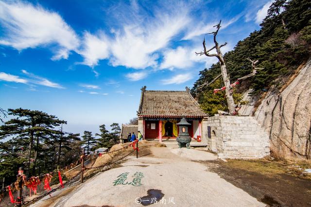 陕西华山栈道介绍，华山代表性的旅游景观