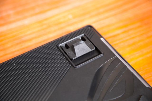 rog机械键盘白色，ROG龙神3代白色版水冷加入618大促