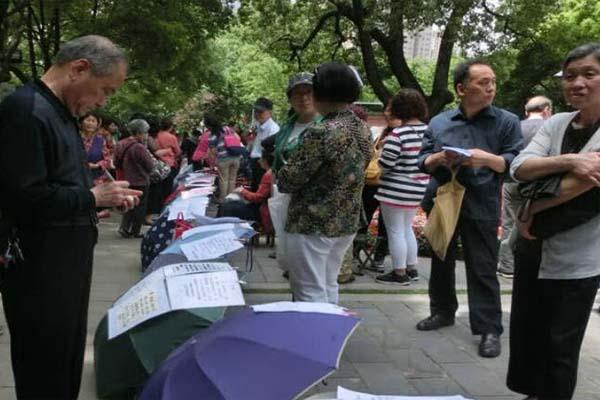 武汉相亲角哪个最好，武汉洪山五环商圈迎来相亲交友活动