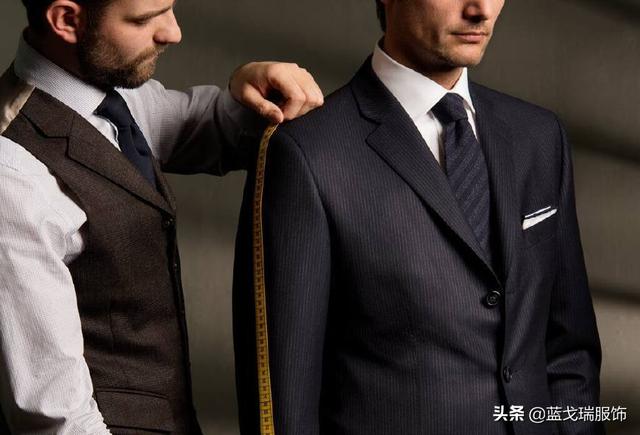 男士西装的选择，男士西装定制知识（各种体型的人该怎么选西服）
