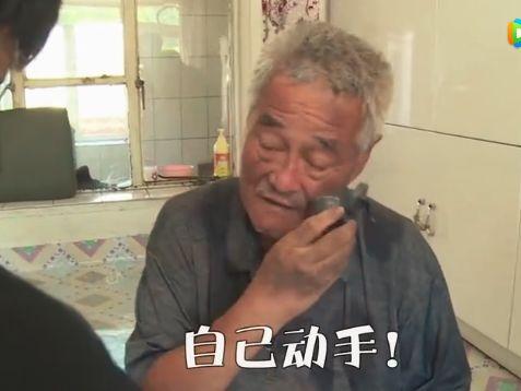 赵本山个人资料简介，赵本山的简历及个人资料（曾经的娱乐顶流赵本山）