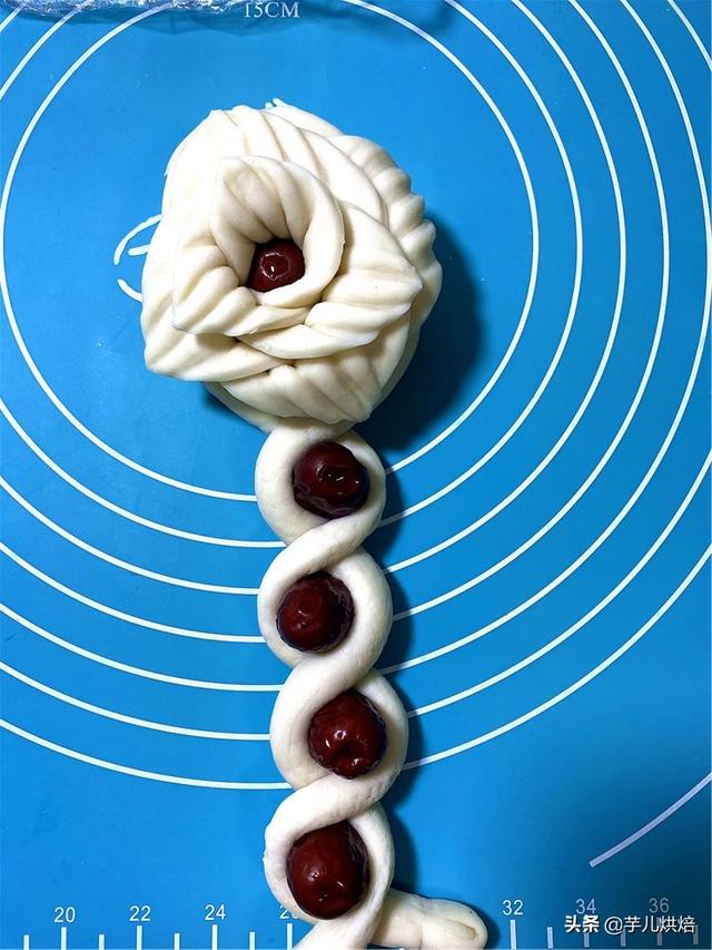 正宗枣花馍简单做法，枣花馍馍最新做法