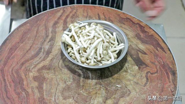 炒双菇的家常做法，怎样炒双菇