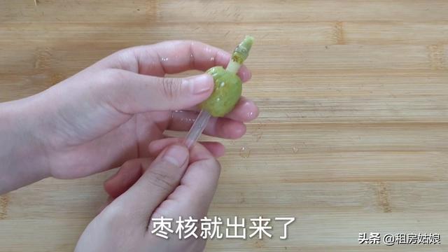 蜜枣是怎么制成的，蜜枣的制作方法干枣吃法（婆婆用了二十年的方法）