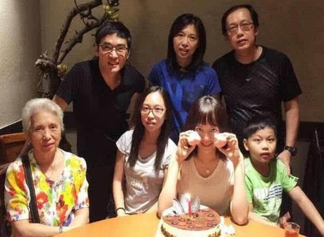 焦恩俊两次婚姻，著名演员焦恩俊：演艺之路坎坷