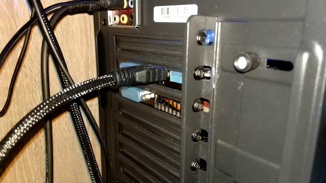 新买的显卡安装教程，小白要知道的安装新显卡的注意事项