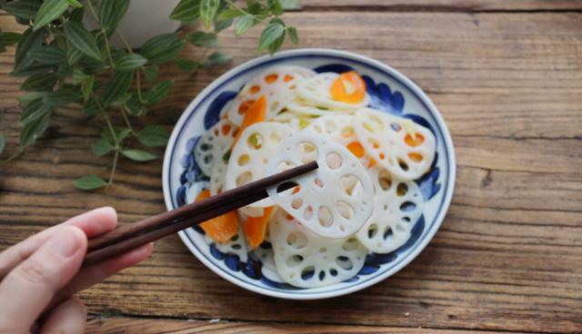 藕片怎么炒才好吃，莲藕如何炒才脆嫩