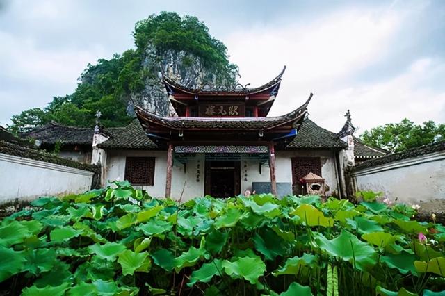 广西贺州高铁站最新消息，广西贺州一个尴尬